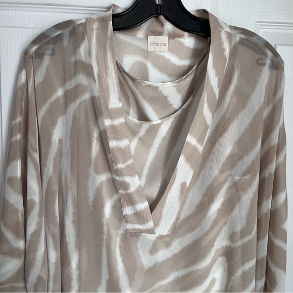 CHICO’S TUNIC AND CAMI SET - Picture 5 of 15